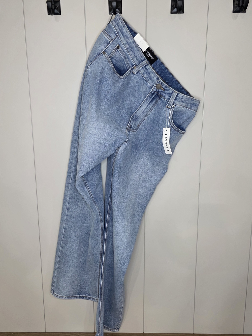 Victorious Baggy Fit Light Blue Women’s Jeans Size 34 NWT. Y2k